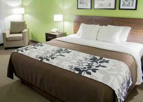 Hotel Sleep Inn & Suites