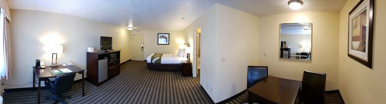 Hotel Quality Inn And Suites