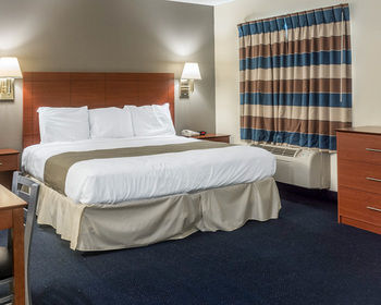 Suburban Extended Stay Hotel