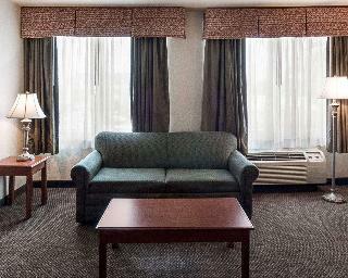 Hotel Quality Inn & Suites