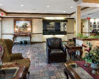 Hotel Quality Inn & Suites