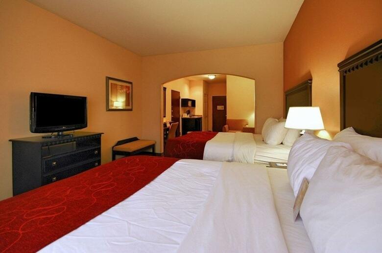 Hotel Comfort Suites