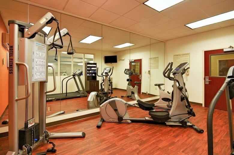 Hotel Comfort Suites