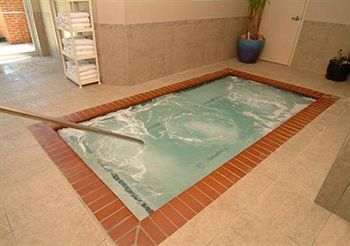 Hotel Comfort Suites