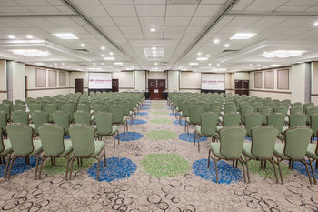 Clarion Hotel And Conference Center