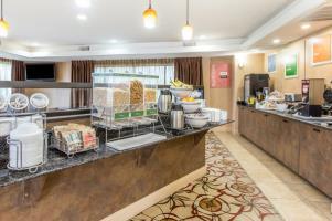 Hotel Comfort Suites