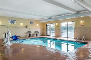 Hotel Comfort Suites