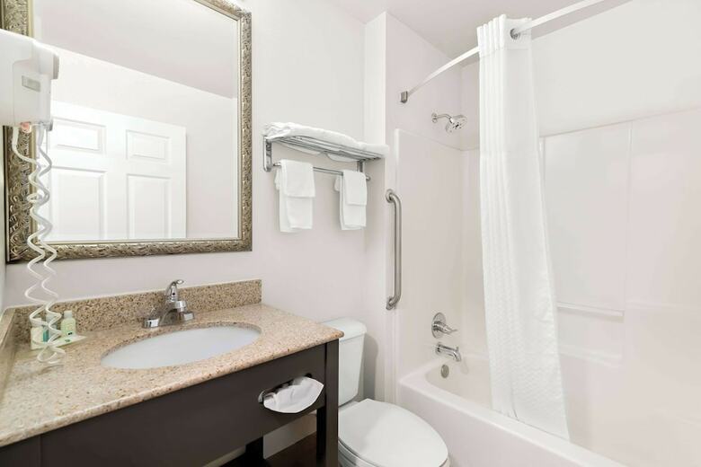 Hotel Comfort Inn