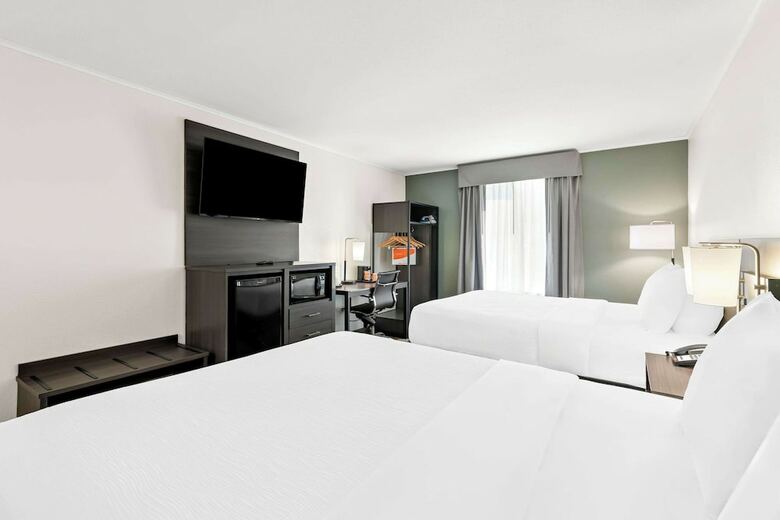 Hotel Comfort Inn