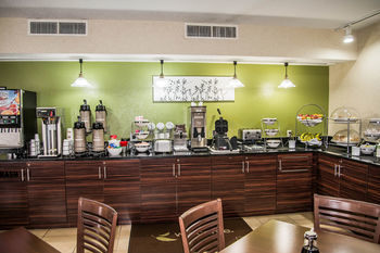Hotel Sleep Inn & Suites