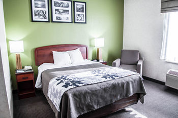 Hotel Sleep Inn & Suites