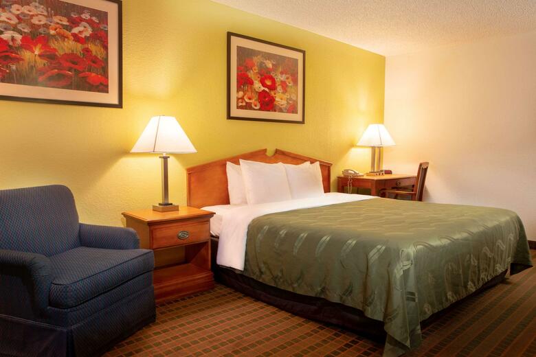 Hotel Quality Inn At Arlington Highlands