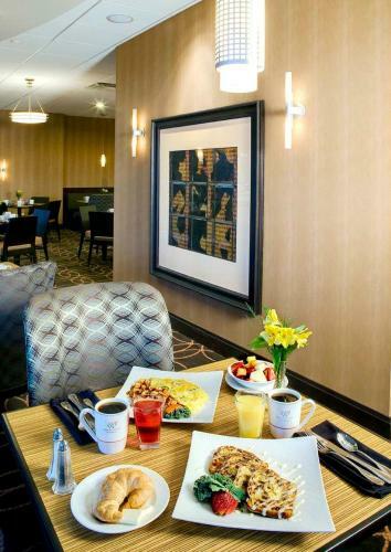 Hotel Doubletree By Hilton Cleveland Downtown Lakeside