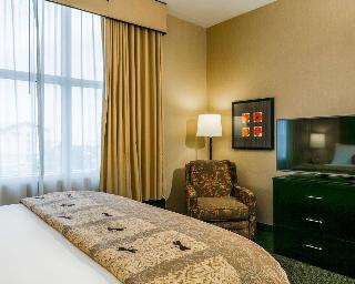 Hotel Cambria Suites