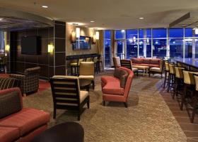Hotel Cambria Suites