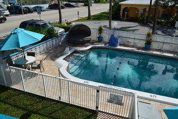 Hotel Horizon By The Sea Inn