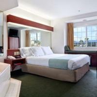 Hotel Microtel Inn & Suites