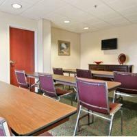 Hotel Microtel Inn & Suites