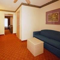 Hotel Comfort Suites