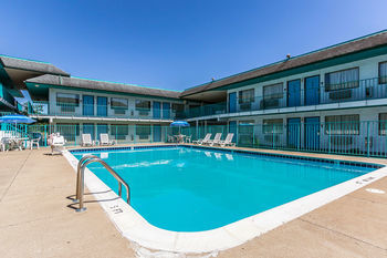 Hotel Rodeway Inn