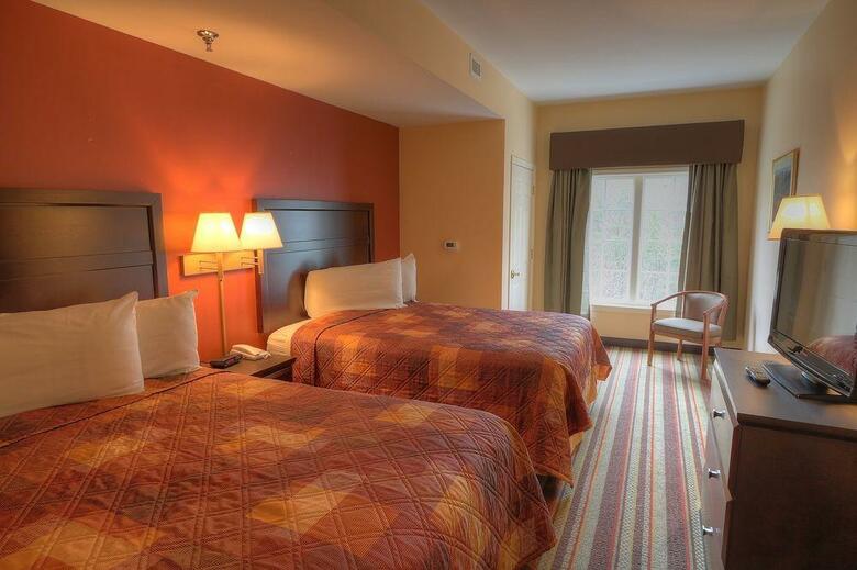 Hotel Resort At Governor's Crossing