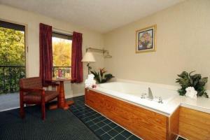 Hotel Creekstone Inn
