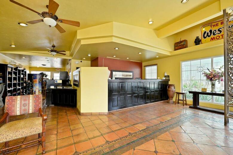 Best Western Coronado Motor Hotel