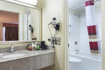 Hotel Quality Inn And Suites Addison