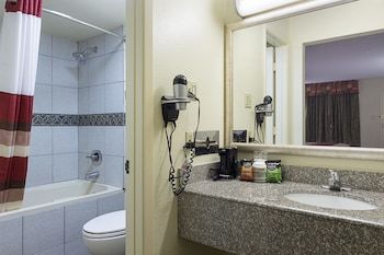 Hotel Quality Inn And Suites Addison