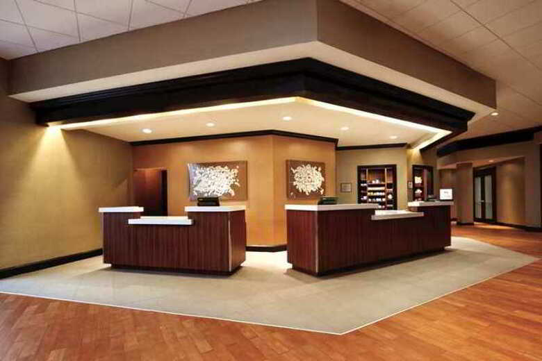 Hotel Hilton Durham Near Duke University