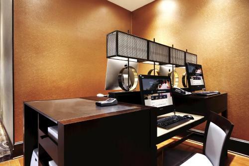 Hotel Hilton Durham Near Duke University