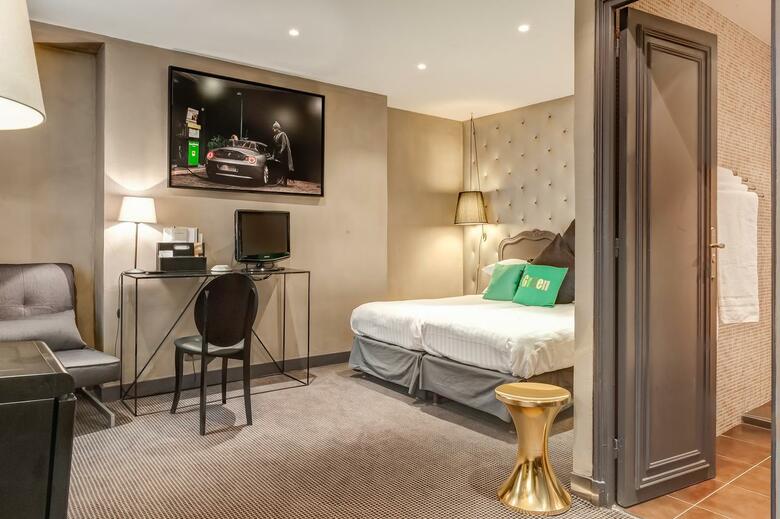 Hotel Tour D`auvergne