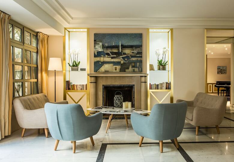 Hotel Royal Garden Champs-elysees