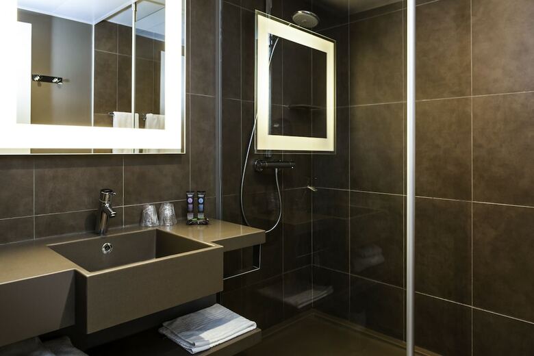 Hotel Novotel Paris La Defense