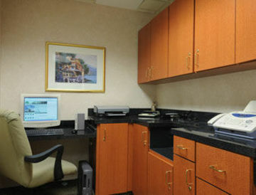Hotel Wingate By Wyndham Auburn Hills