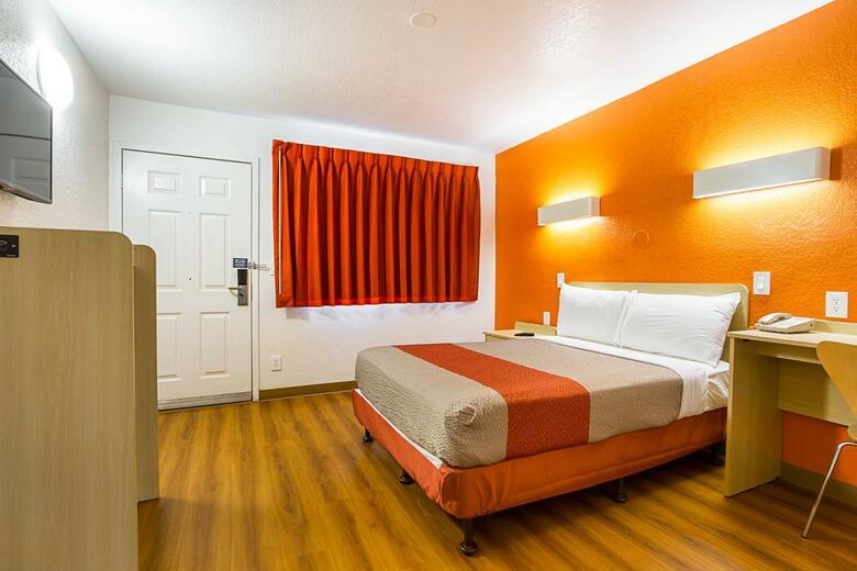 Hotel Motel 6 Mesa North