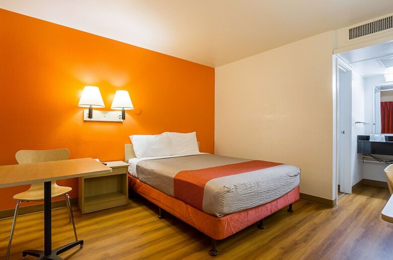 Hotel Motel 6 Mesa North