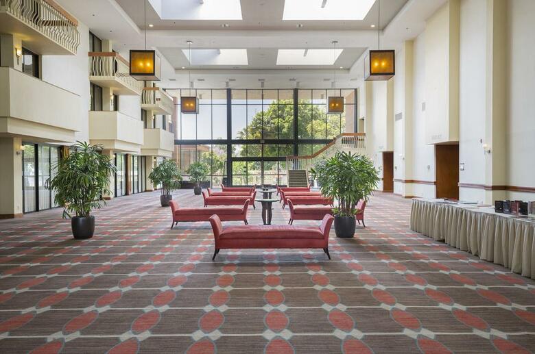 Hotel Hilton Ontario Airport