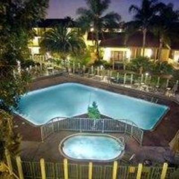 Doubletree Hotel Ontario Airport