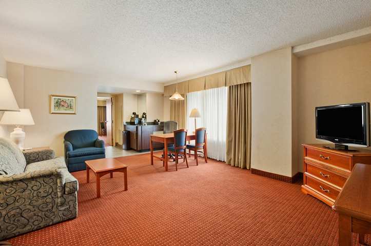Hotel Embassy Suites Columbus - Dublin