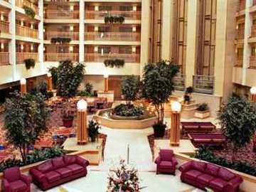 Hotel Embassy Suites Columbus - Dublin