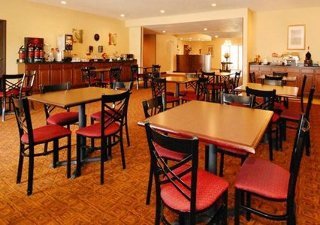 Hotel Comfort Suites