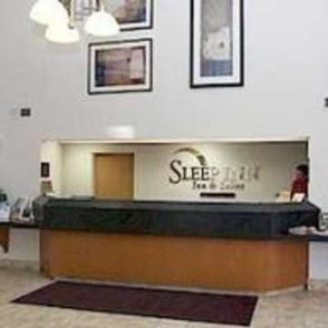 Hotel Sleep Inn & Suites