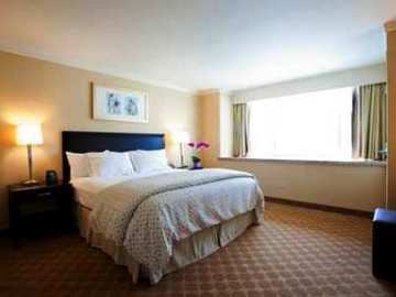 Hotel Embassy Suites Los Angeles - Glendale