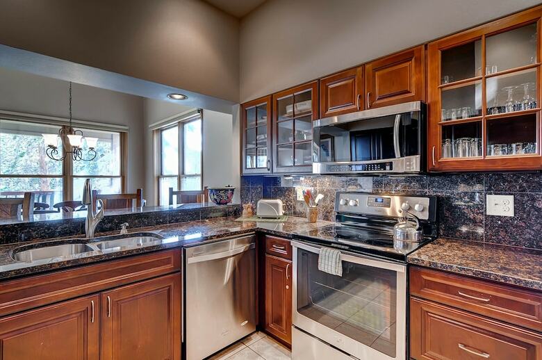 Hotel Aspen Ridge Condos