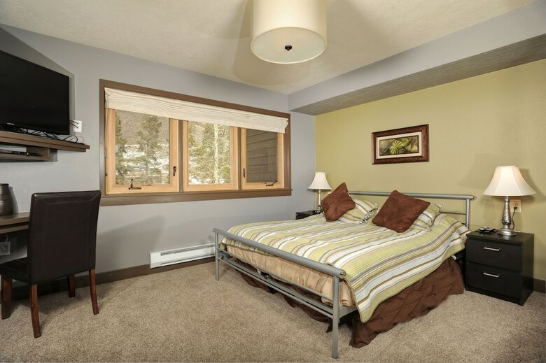 Hotel Aspen Ridge Condos