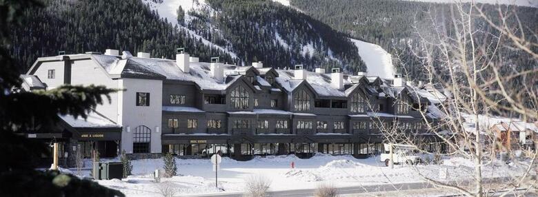 Hotel Gateway Mountain Lodge