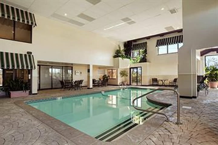 Hotel Embassy Suites Boston - Marlborough