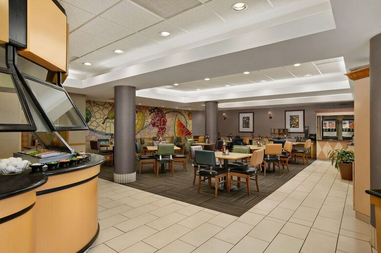 Hotel Embassy Suites Kansas City - Overland Park