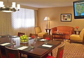 Hotel Overland Park Marriott